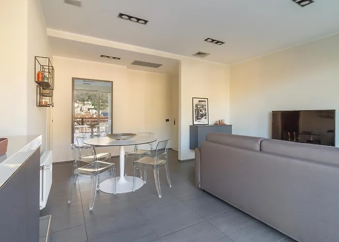 Cathedral View Trilocale Апартаменты *