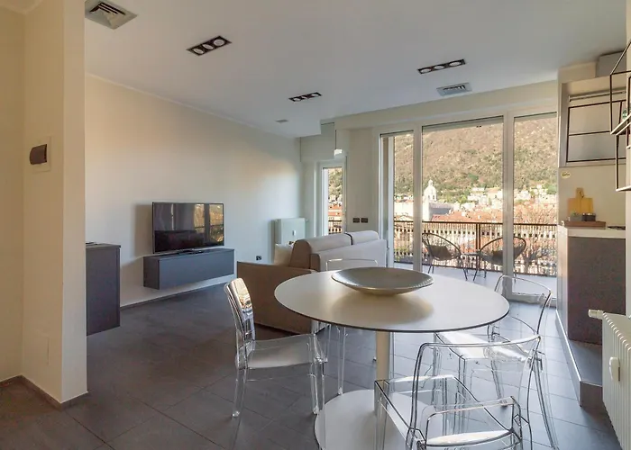 Apartamento Cathedral View Trilocale Como